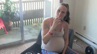 Preggo Smoking